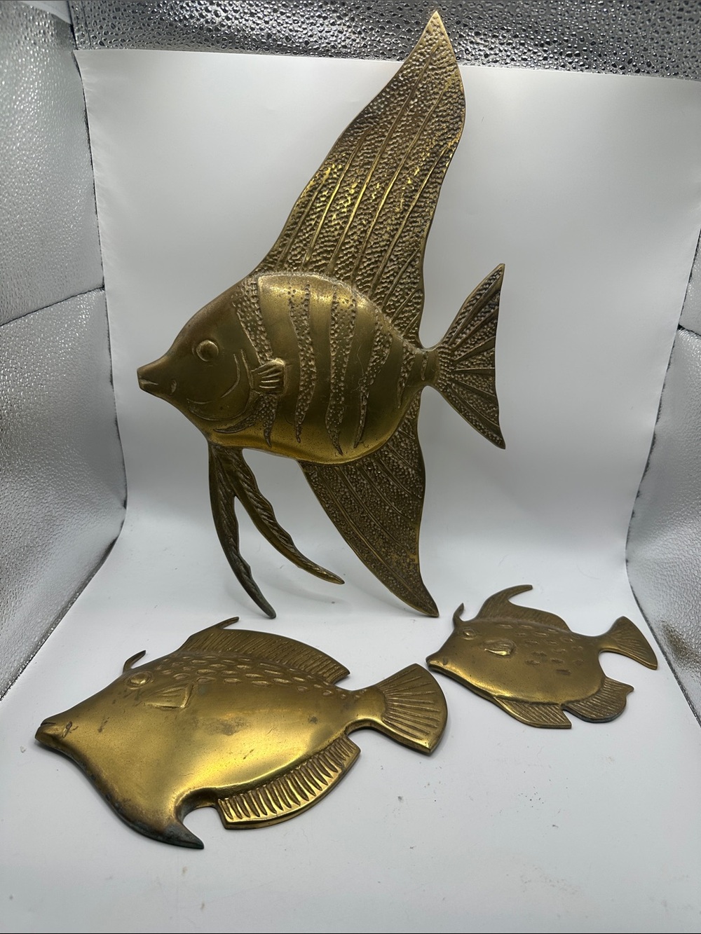 Brass Wall Fish Trio - Decorative Gold Fish Sculptures for Coastal